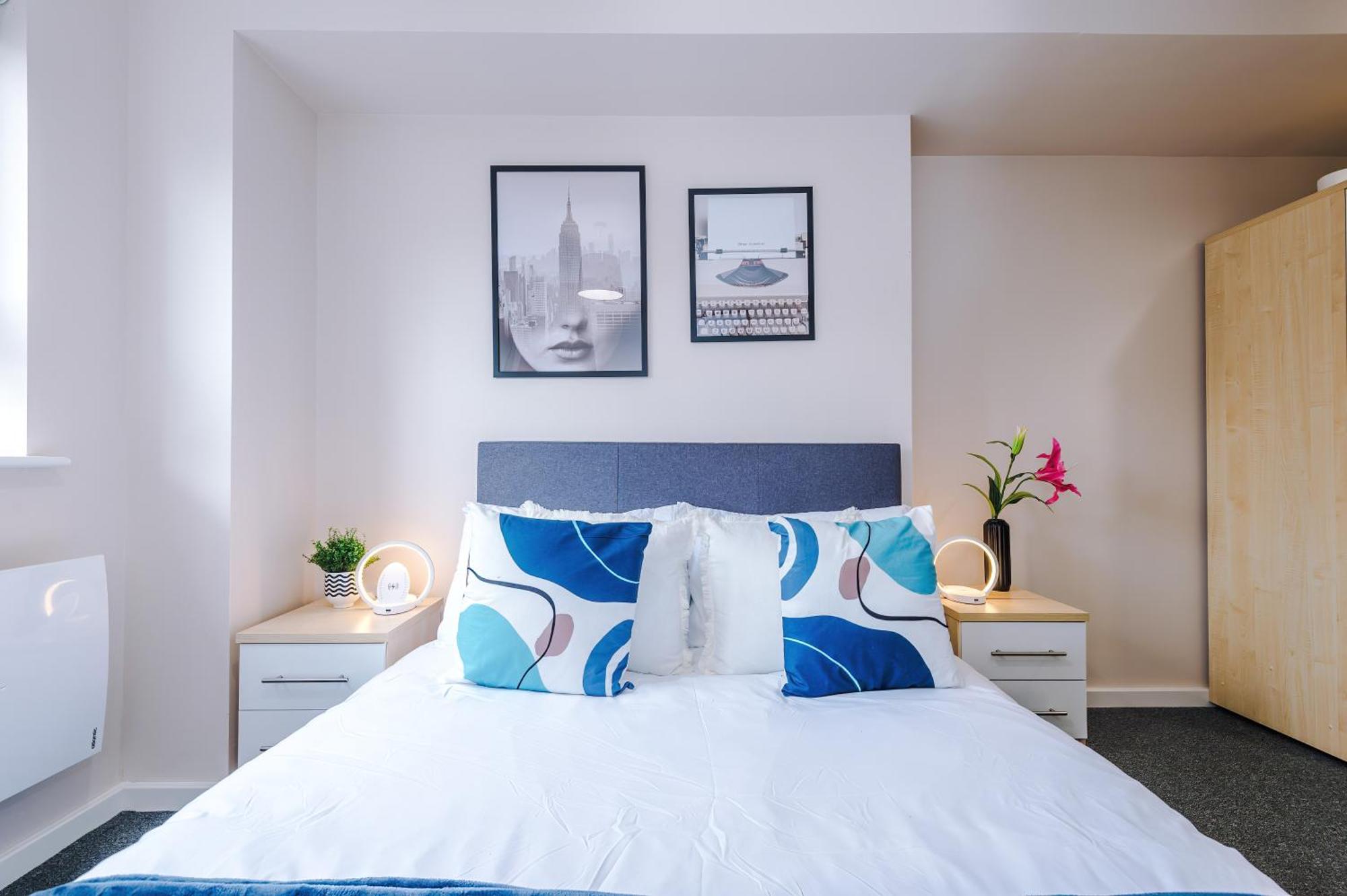 Deluxe New Build 2 Bedroom 2 Bathroom Apartment - Free Secure Parking แมนเชสเตอร์ ภายนอก รูปภาพ
