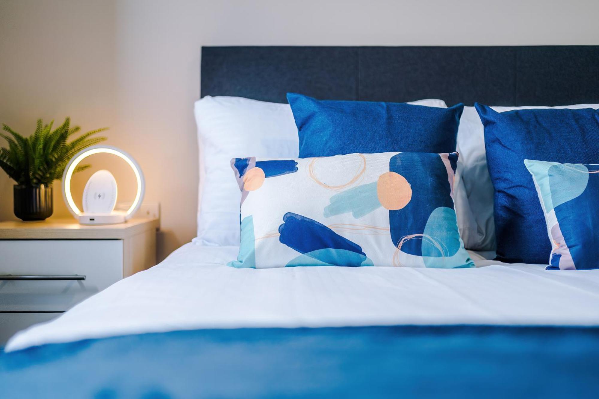 Deluxe New Build 2 Bedroom 2 Bathroom Apartment - Free Secure Parking แมนเชสเตอร์ ภายนอก รูปภาพ