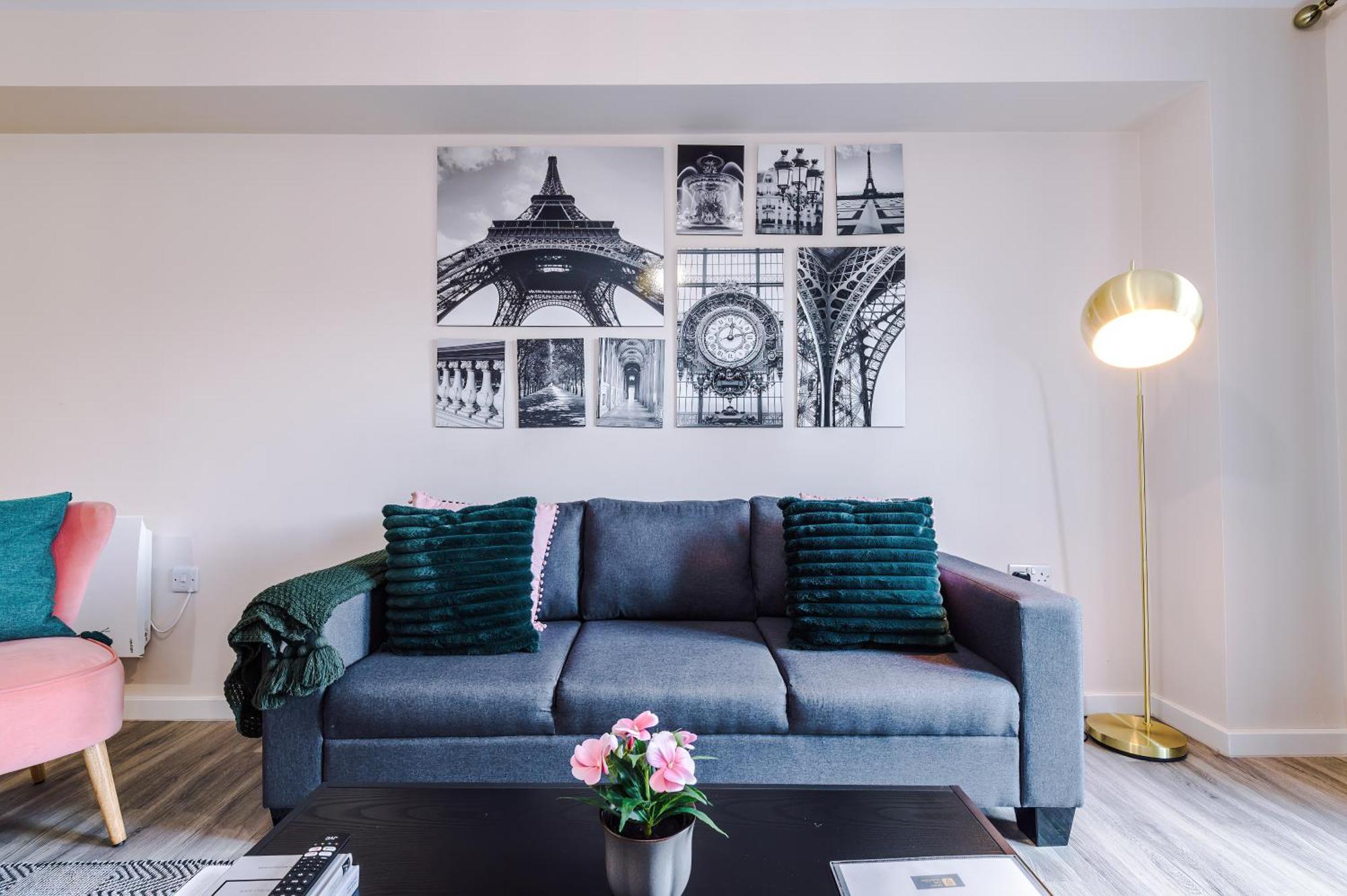 Deluxe New Build 2 Bedroom 2 Bathroom Apartment - Free Secure Parking แมนเชสเตอร์ ภายนอก รูปภาพ